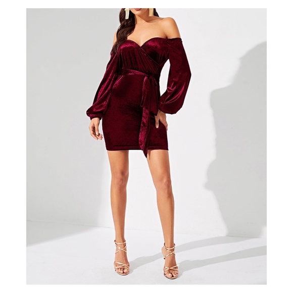 Burgundy Off Shoulder Bodycon Velvet Party Dress - Picture 3 of 5